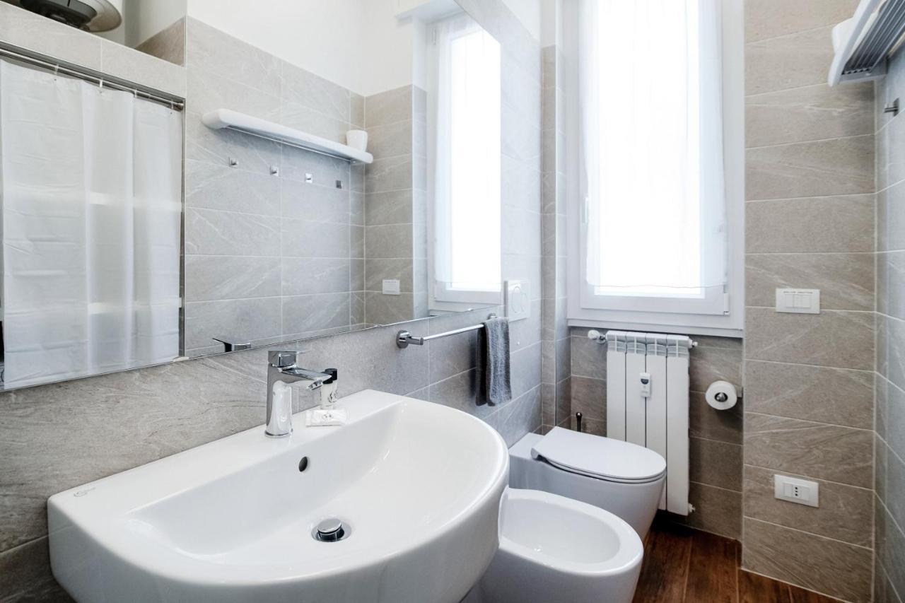 White Loft Como Central - The House Of Travelers Buitenkant foto